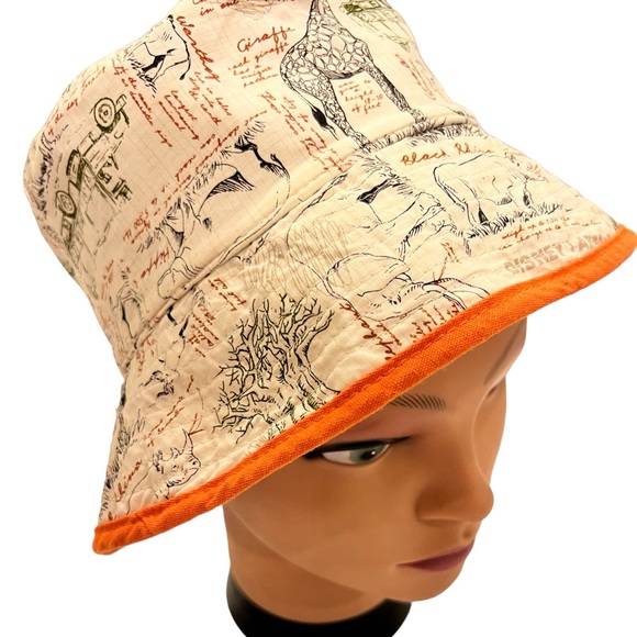 Disney Kilimanjaro Safaris Bucket Hat Reversible - Picture 4 of 7